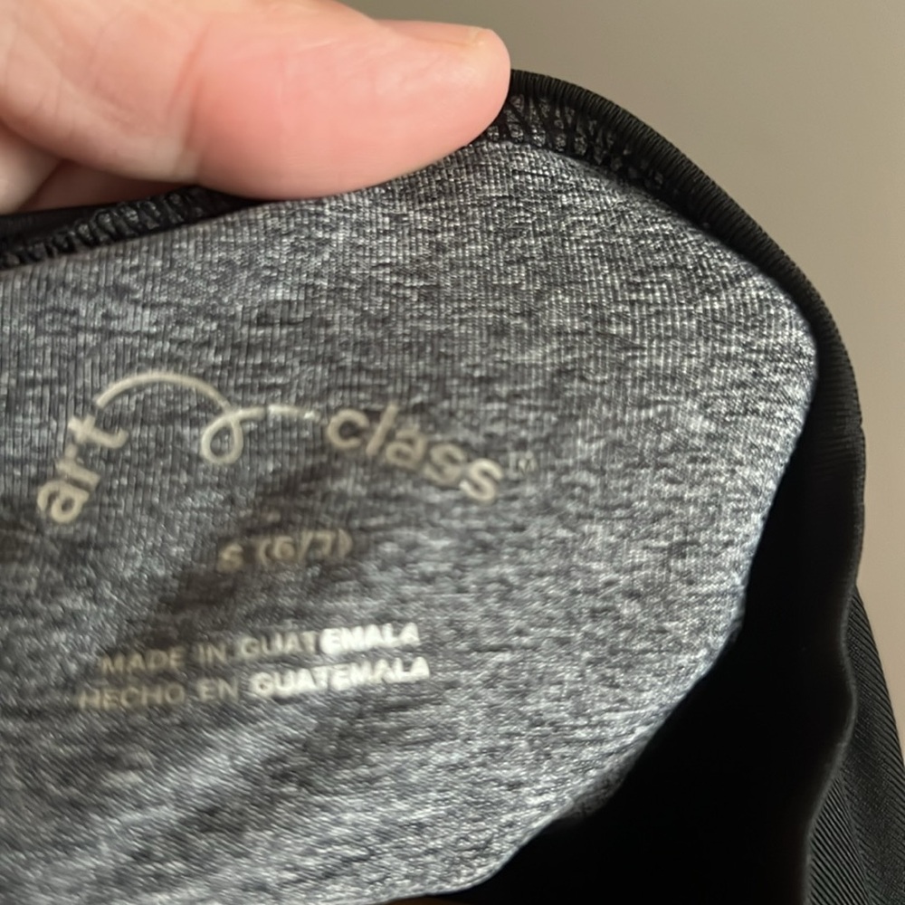 Art Class Rashguard Size Small - Picture 4 of 4